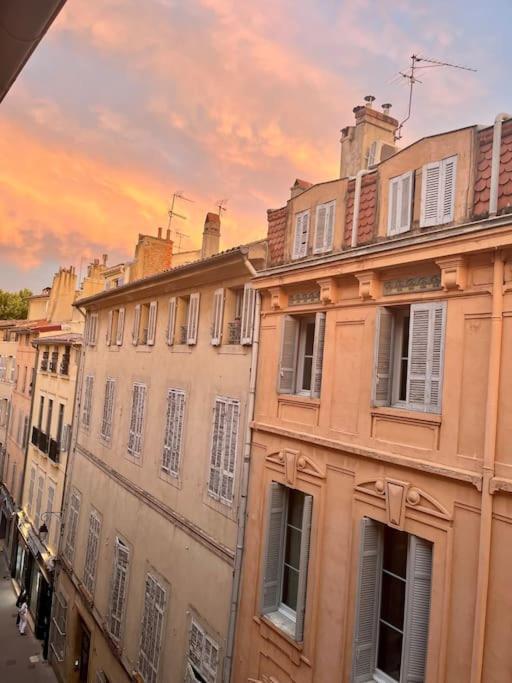 Charmant Appartement 2 Pieces En Plein Centre Ville Historique Aix-en-Provence Extérieur photo