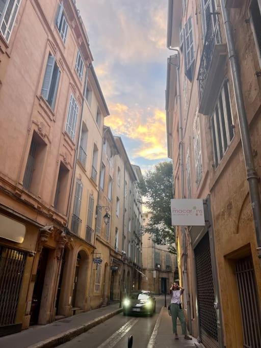 Charmant Appartement 2 Pieces En Plein Centre Ville Historique Aix-en-Provence Extérieur photo